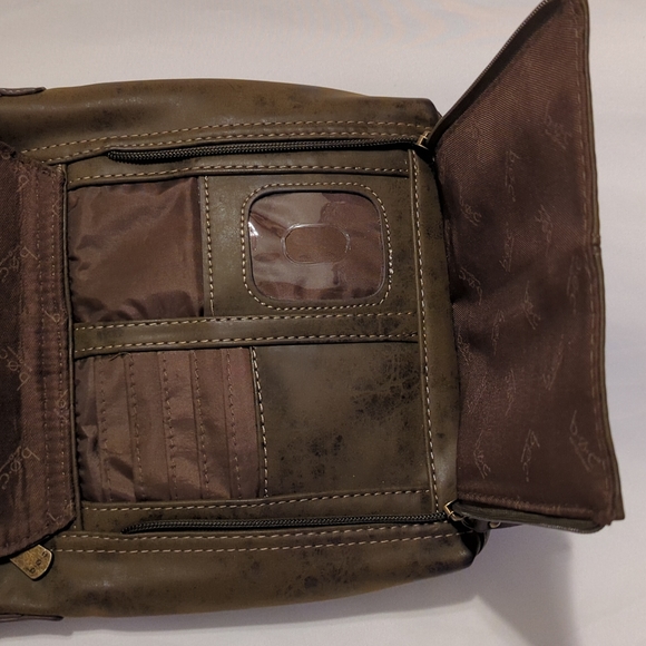 B.O.C. Crossbody Bag - Picture 7 of 11